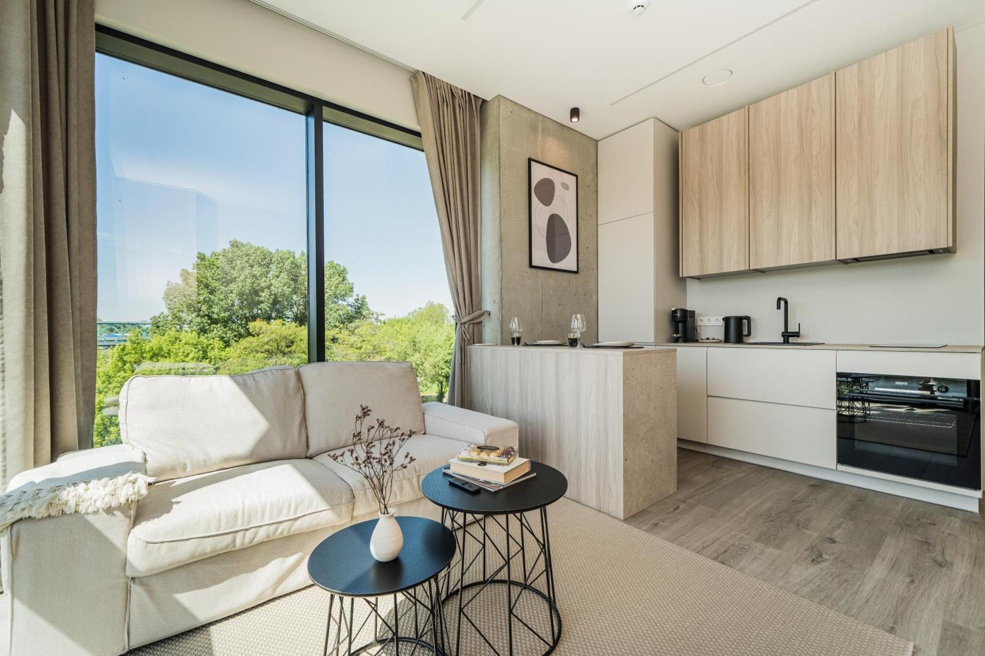 Kaunorama Riverside Suite Kaunas Exterior photo